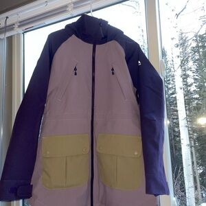 Burton Women’s Goretex Prowess Ski/snowboard jacket
